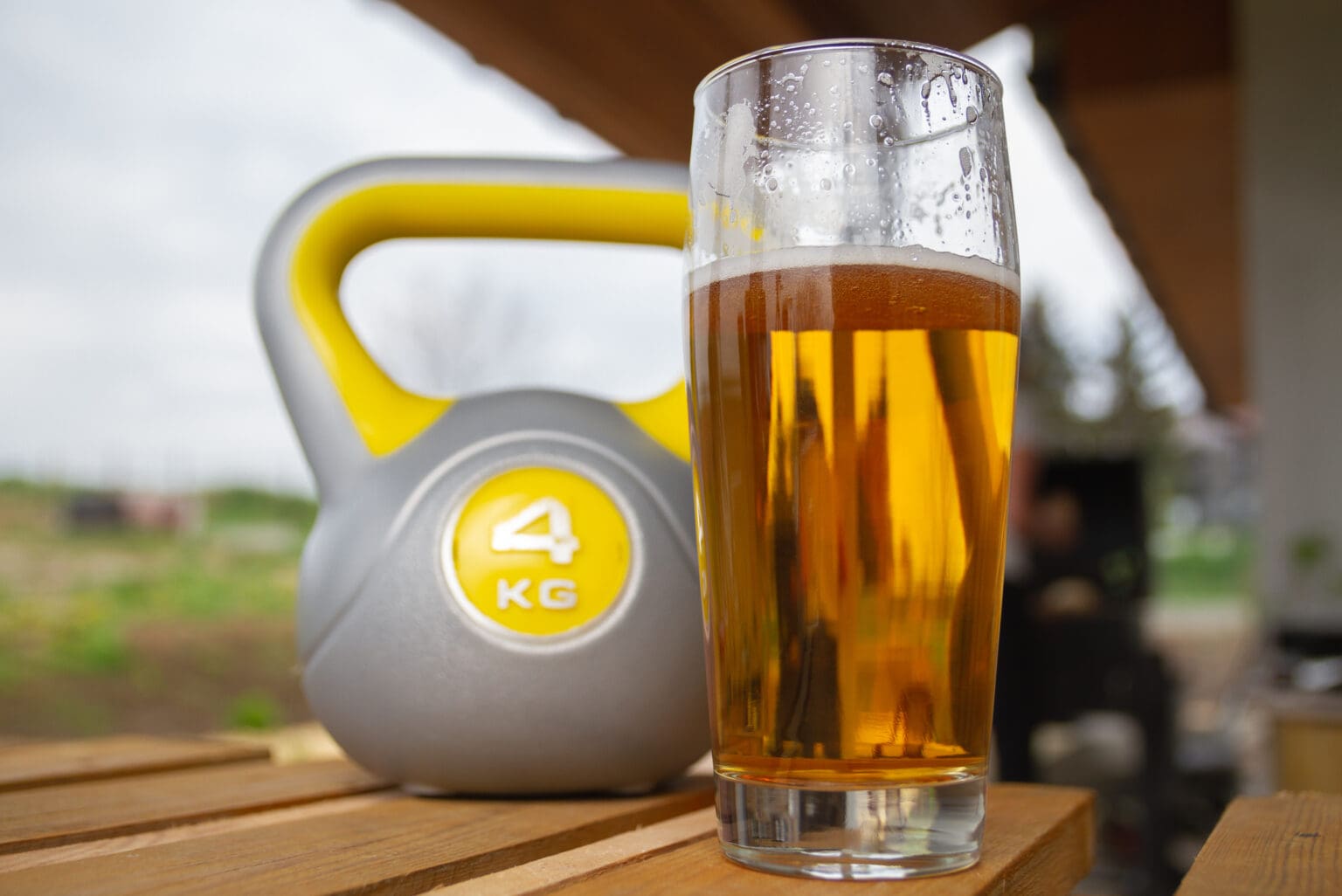 Can You Drink Beer While on a Diet? • The Growler Guys